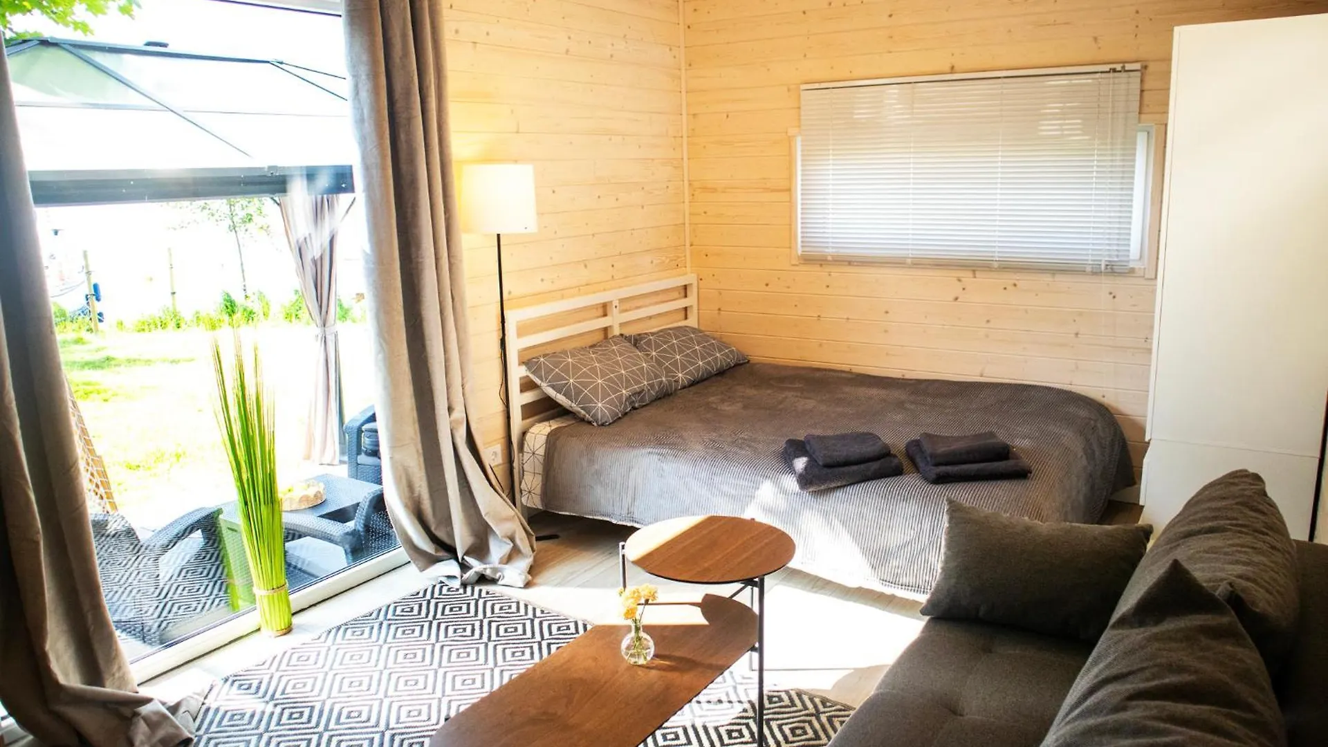 Campingplads 3 Widoki Kiekrz -Domki Tiny House Z Prywatna Plaza I Pomostem Nad Jeziorem Kierskim Poznań