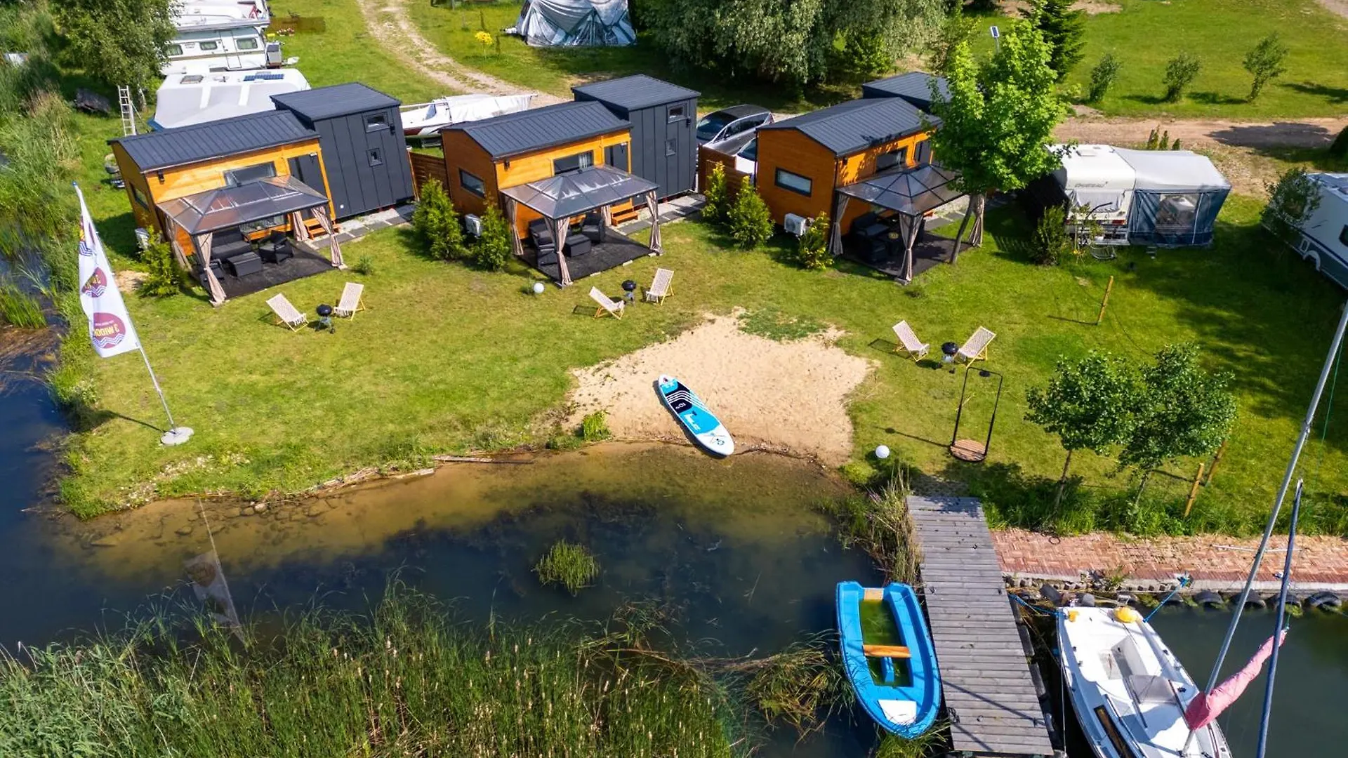 3 Widoki Kiekrz -Domki Tiny House Z Prywatna Plaza I Pomostem Nad Jeziorem Kierskim Poznań